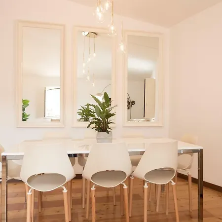 Alfama Modern Two-bedroom W/ River View And Parking - By Lu Holidays *