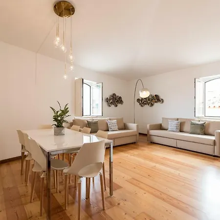 Alfama Modern Two-bedroom W/ River View And Parking - By Lu Holidays Apartment