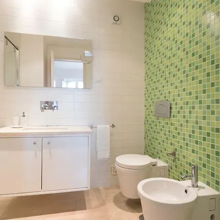 Alfama Modern Two-bedroom W/ River View And Parking - By Lu Holidays דירה *