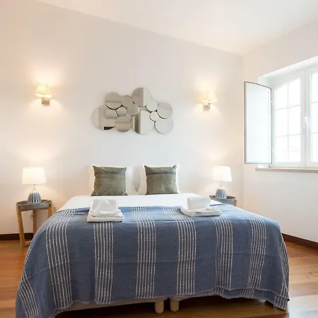 Daire Alfama Modern Two-bedroom W/ River View And Parking - By Lu Holidays Lisboa